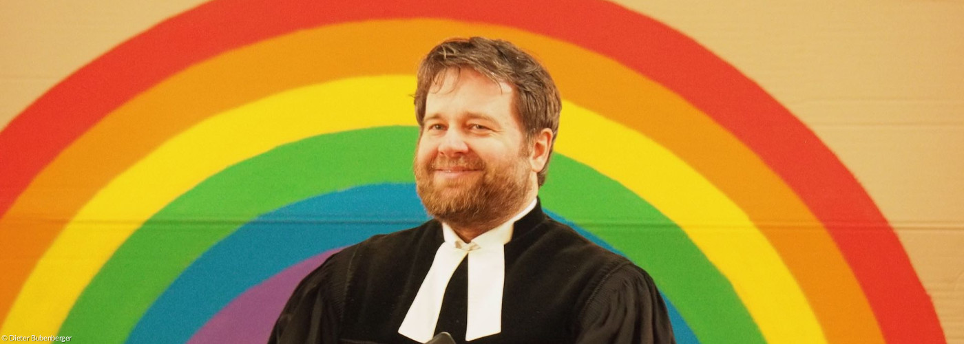 Pfarrer Oliver Schmidt beim Familiengottesdienst am 22. Februar 2026